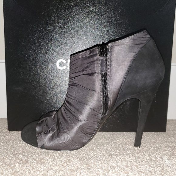 Chanel Short Boot Bottines - Picture 1 of 6